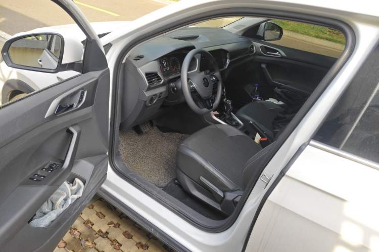 Used Volkswagen T-Cross 2021 280TSI DSG Comfort Edition Driver Seat