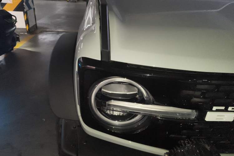 Used Ford Bronco 2024 2.3T Wilderness Right Front Headlight