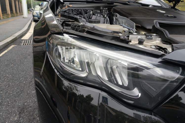 Used Mercedes-Benz E-Class 2024 E 300 L Luxury Model Right Front Headlight