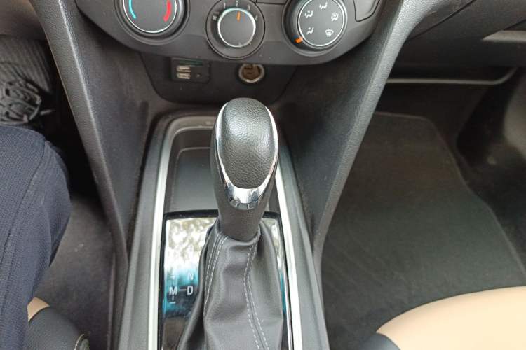 Used Chevrolet Monza 2020 320 Automatic Enjoyment Edition
