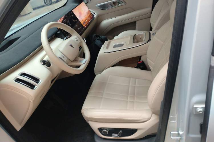 Used Deepal S09 2025 Rear-Drive Ultra+