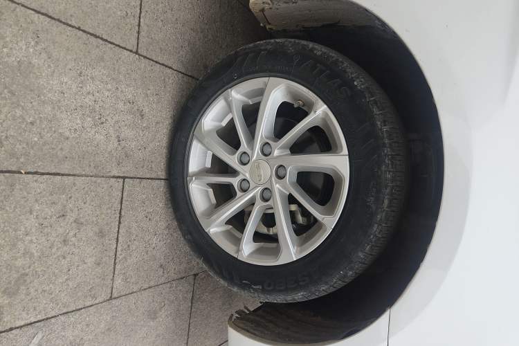 Used Geely Auto Emgrand 2021 UP 1.5L Manual Luxury Model