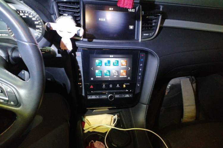 Used Infiniti QX50 2020 Revised Version 2.0T All-Wheel Drive Navigation Edition Audio And AC Panel