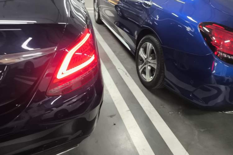 Used Mercedes-Benz C-Class 2019 Restyled C 260 L Sport Edition Right Rear Taillight