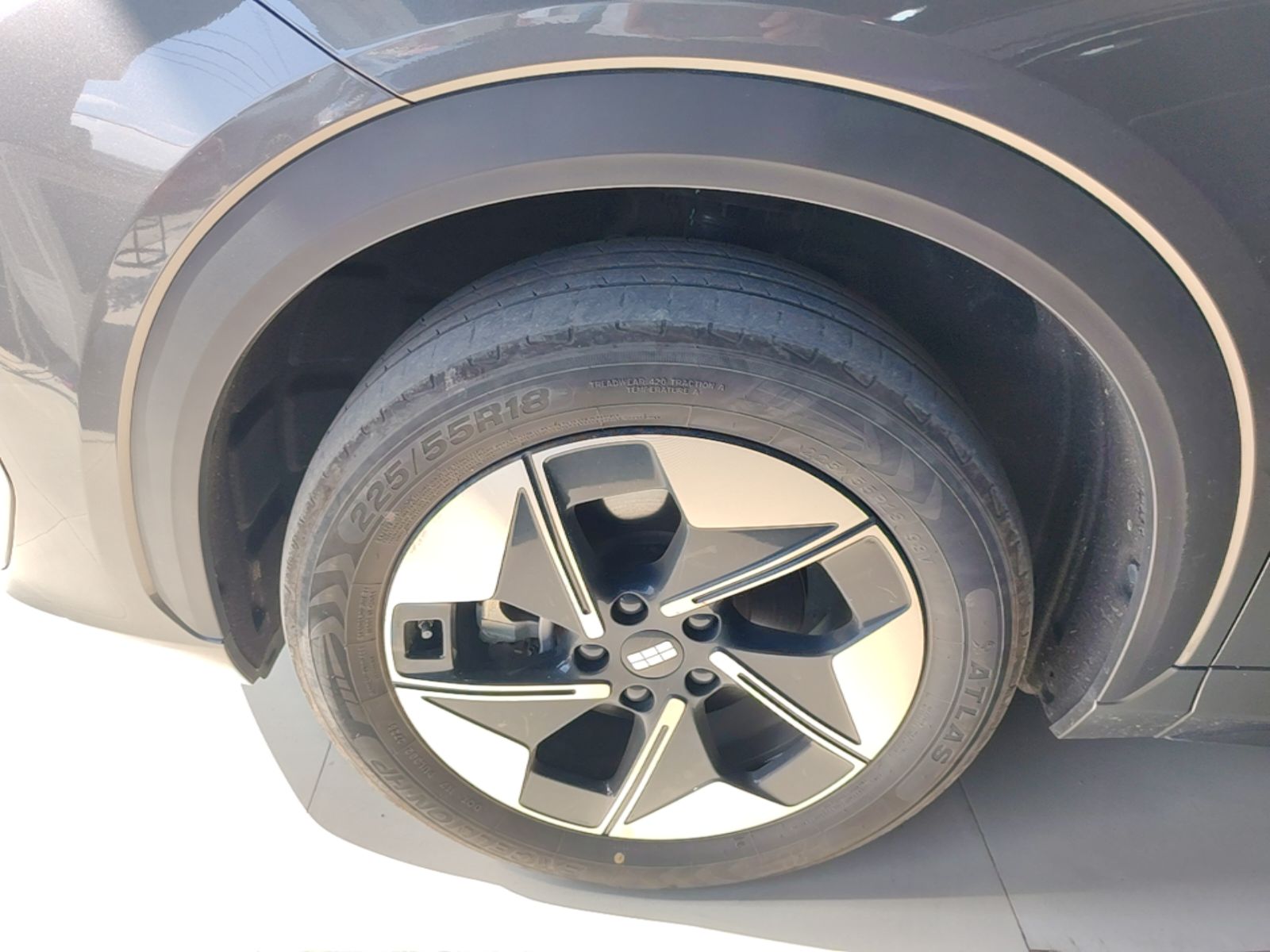 Geely Galaxy E5 2026 Model 610km Exploration+ Edition — снимка 10