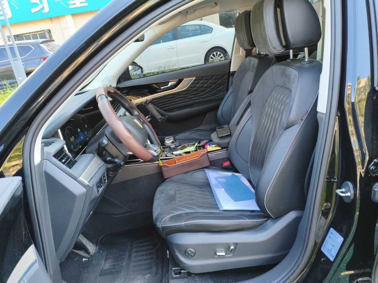 Hongqi HS5 2022 Revised Version 2.0T Smart Connect Flagship Edition — снимка 14