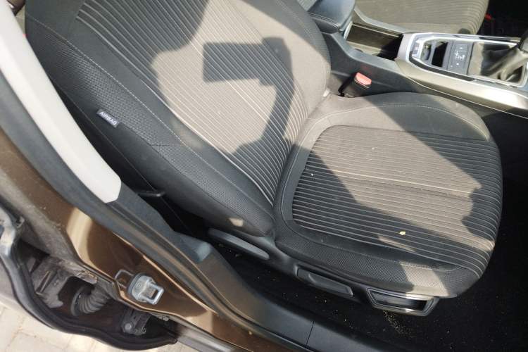 Used Peugeot 408 2015 1.2T Automatic Luxury Edition
