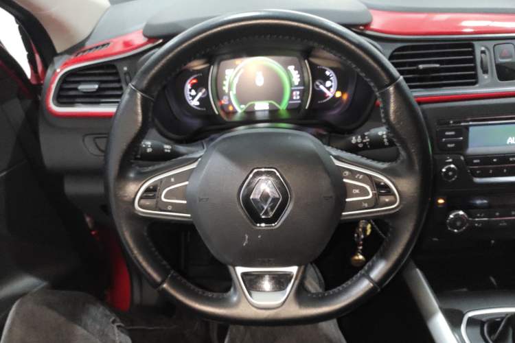 Used Renault Kadjar 2017 2.0L Two-Wheel Drive Comfort Edition
