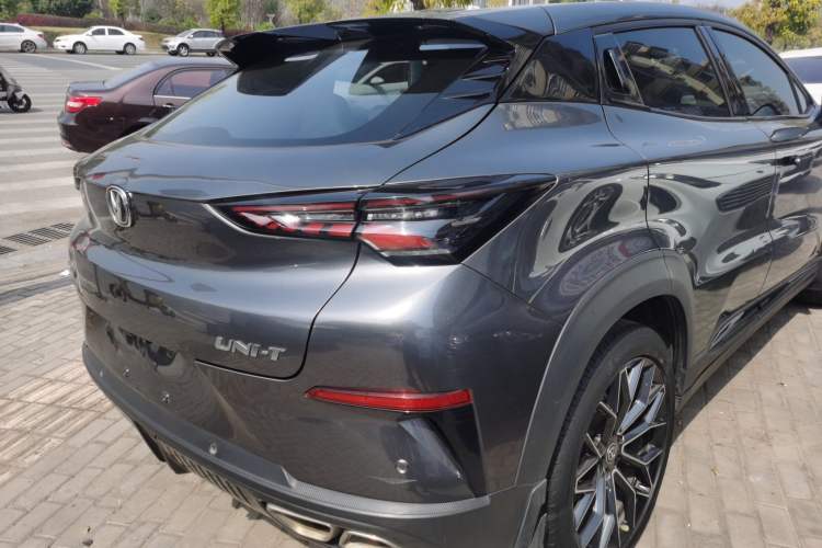 Used CHANGAN UNI-T 2022 1.5T Prestige Version Rear Right 45 Deg