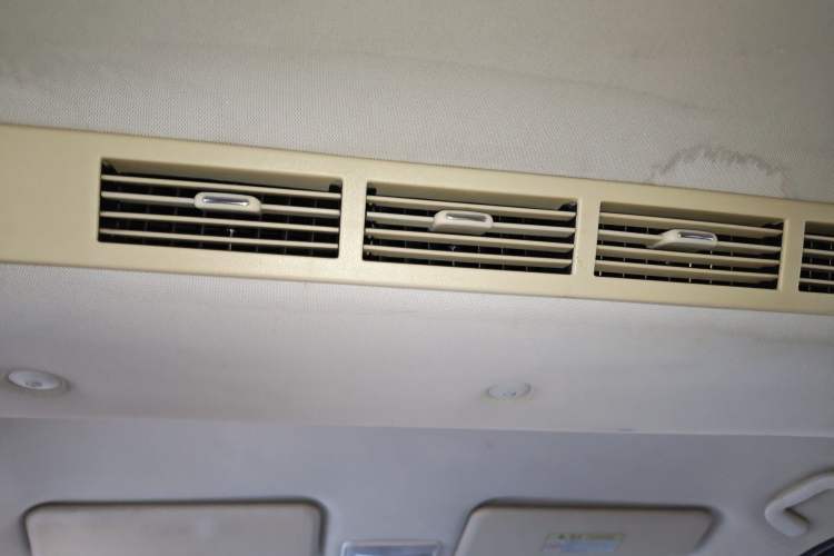 Used HYOSOW S3 2014 1.5L Comfort Version China IV Emission Standard