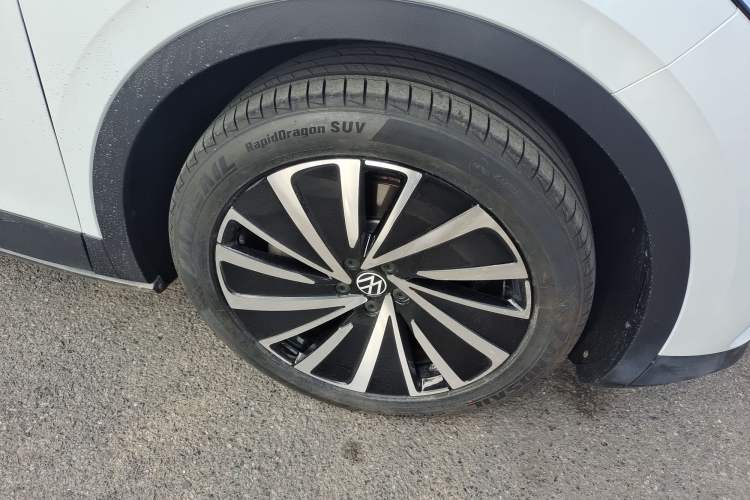 Used Volkswagen ID.4 X 2023 Upgraded Model Pure Long-Range Version Right Front Wheel Hub