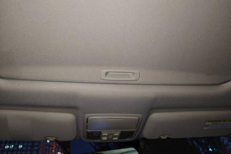 Used Honda CR-V 2013 2.4L four-wheel drive luxury version