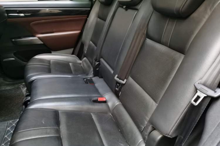 Used GAC Trumpchi GS8 2017 320T Two-Wheel Drive Luxury Edition (7 Seats)