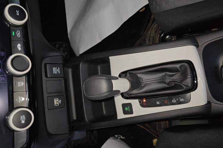 Used Honda Fit 2021 1.5L CVT Trend Edition