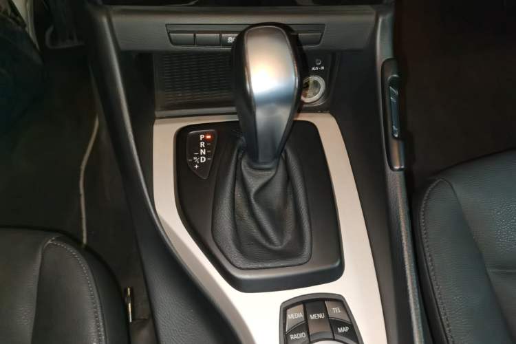 Used BMW X1 2012 sDrive18i Luxury Edition
