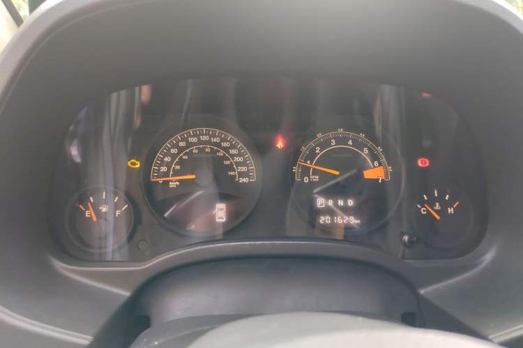 Used Jeep Compass 2014 2.0L two-wheel drive sport version Instrument Cluster