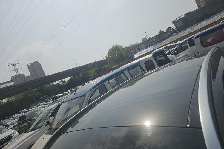 Used Mercedes-Benz GLC 2019 Facelift GLC 260 L 4MATIC Luxury Model
