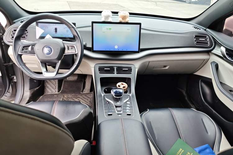 Used BYD Qin PLUS 2021 DM-i 120KM Prestige Model
