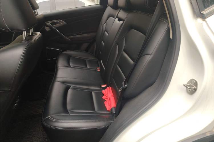 Used Geely Auto Emgrand X7 Sport 2016 1.8TD Automatic Smart Connectivity Version
