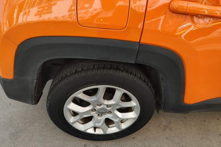 Used Jeep Renegade 2018 Connected Large Screen Version 180T Automatic High-Energy Edition