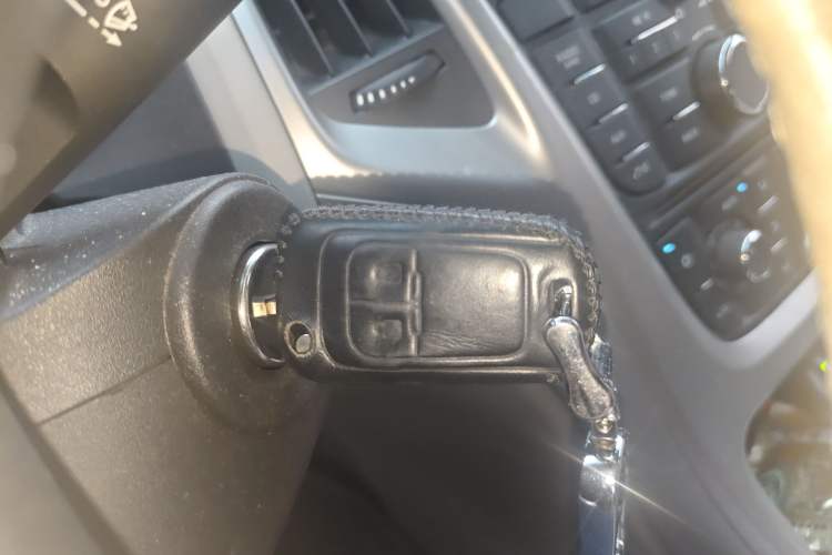 Used Buick GT 2010 XT 1.6L Manual Entry-Level Model
