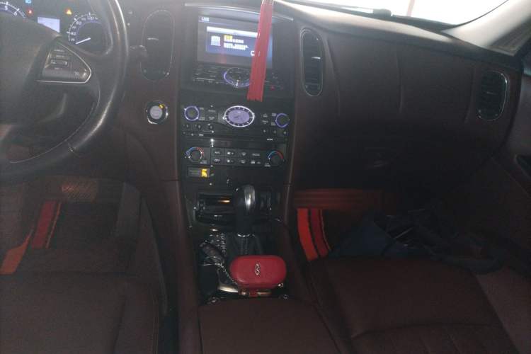 Used Infiniti QX50 2015 2.5L Enjoyment Edition
