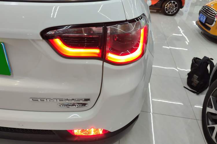 Used Jeep Compass 2017 200T Automatic Family Edition