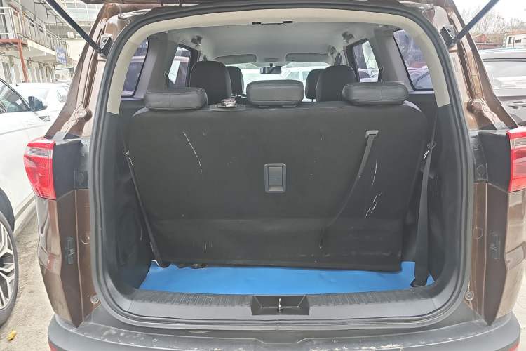 Used Wuling Hongguang S3 2019 1.5L Manual Standard Version China VI Standard
