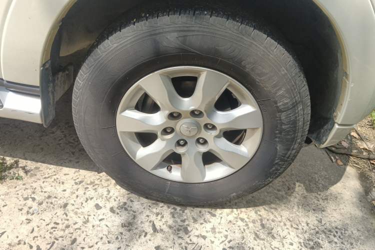 Used Mitsubishi Pajero 2016 3.0L Automatic Luxury Edition China IV