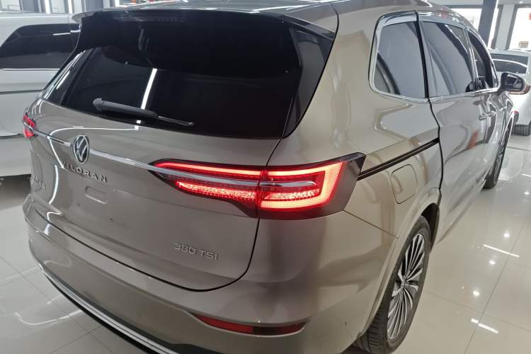 Used Volkswagen Viloran 2022 380TSI Prestige Edition