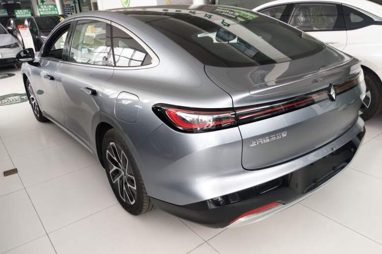 Used Baojun Enjoy 2025 Plug-in Hybrid 140km Standard Version