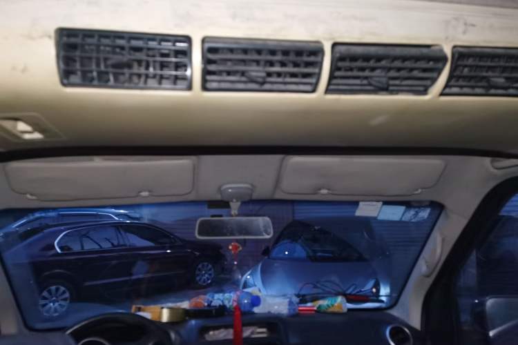 Used CHANGAN KAICHENG Ruixing M70 2017 1.5L Comfort Edition 6-Seater Liftback Door DAM15DL