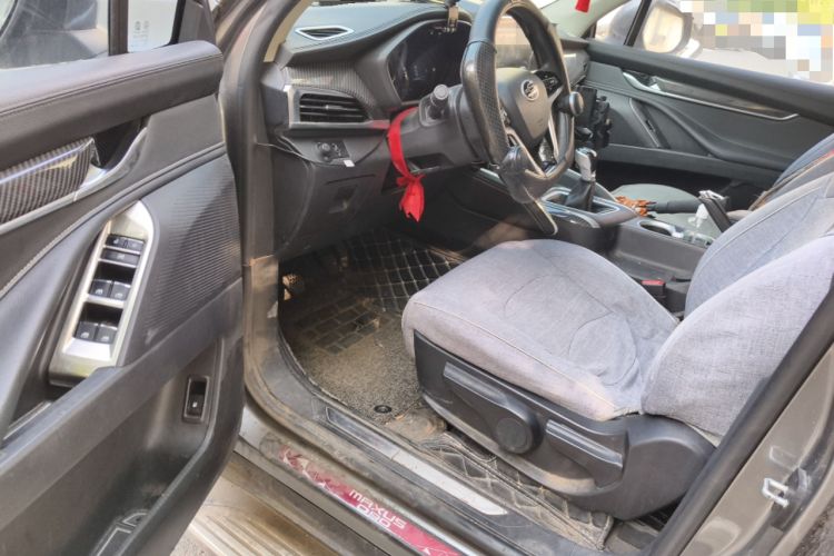 Used SAIC MAXUS D90 2017 2.0T Manual Two-Wheel Drive Mars Base Edition