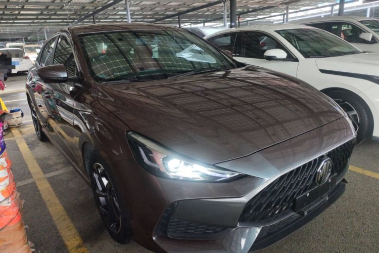 Used MG 5 2023 180 DVVT CVT Luxury Edition
