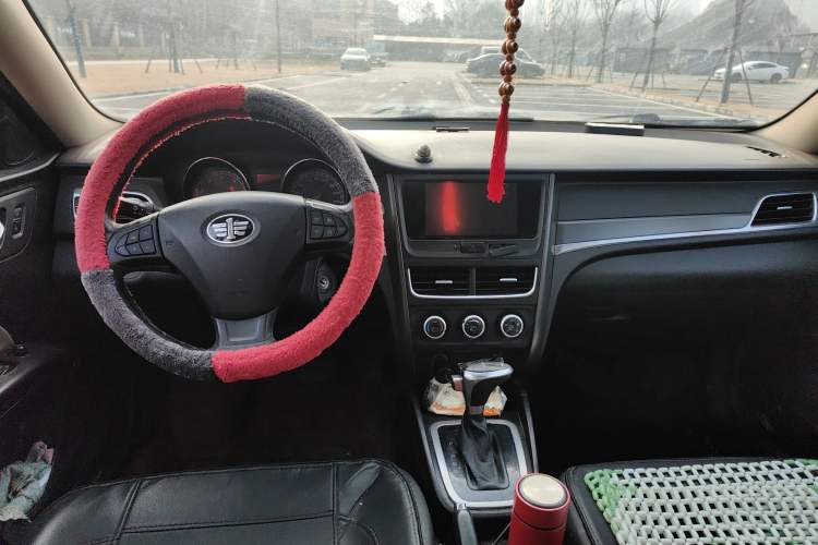 Used Bestune B30 2016 1.6L Automatic Luxury Model
