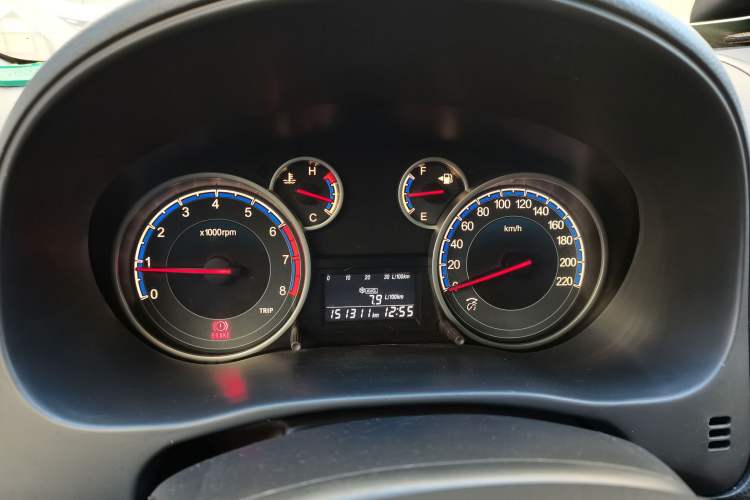 Used Suzuki SX4 2013 1.6L Manual CoolRide Model
