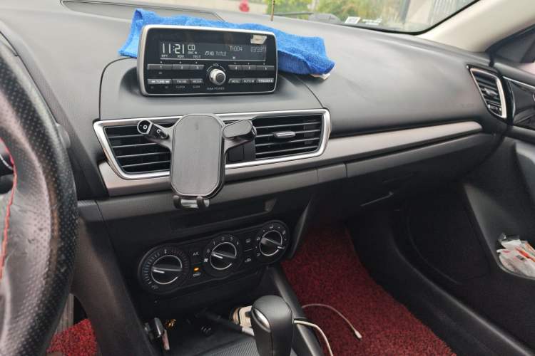 Used Mazda 3 Axela 2016 Sedan 1.5L Automatic Comfort Model Audio And AC Panel