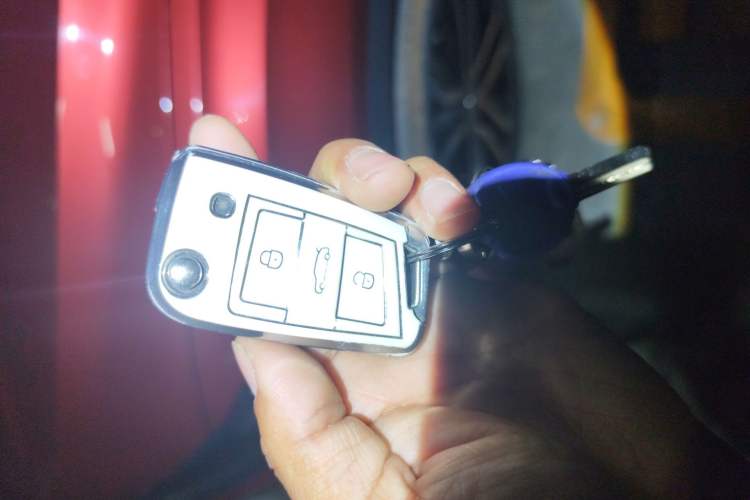 Used Volkswagen T-ROC 2021 Revised Version 280TSI DSG Two-Wheel Drive Comfort & Smart Connectivity Edition Vehicle Key