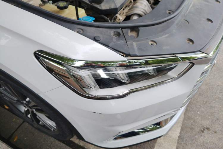 Used BYD Song Pro 2021 1.5T Automatic Elite Edition Right Front Headlight