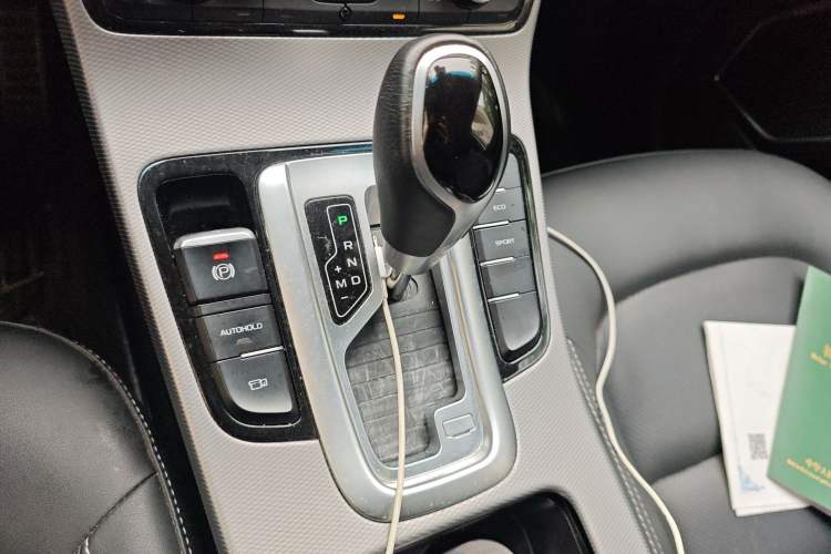 Used Geely Auto Emgrand GS 2018 Lingchao Edition 1.4T Automatic LingShang Smart Connectivity Model Gear Lever