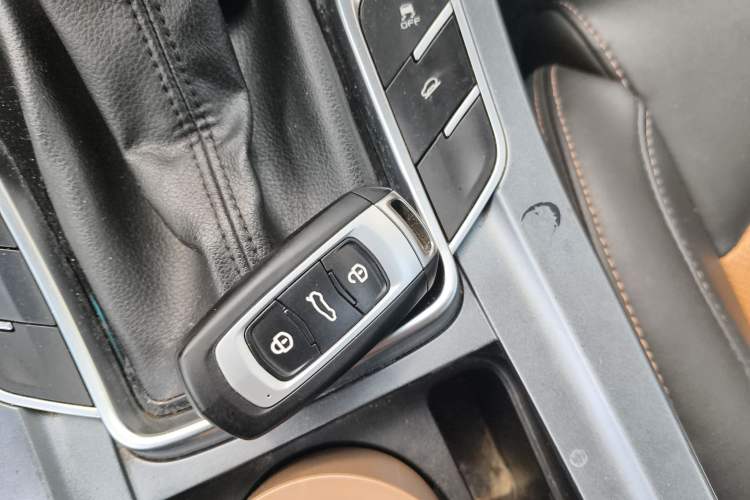 Used Geely Auto Vision S1 2018 1.4T CVT Fēngruì Model