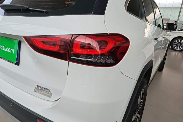 Used Mercedes-Benz GLA 2020 GLA 200
