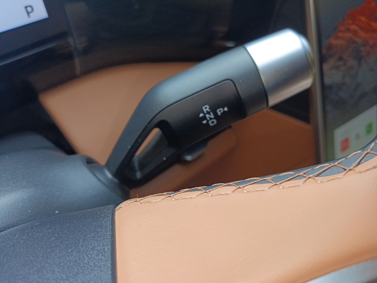 Geely Galaxy L7 2025 EM-i 115km Exploration Edition — снимка 14