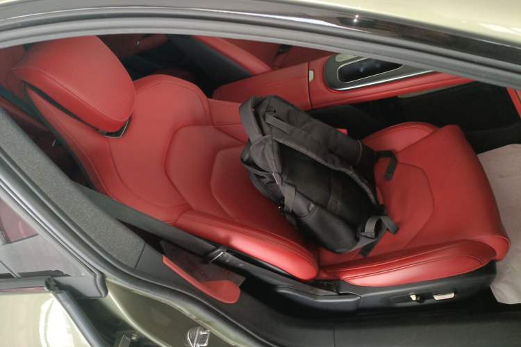 Used Xiaomi Auto SU7 2024 Rear-Drive Long-Range Intelligent Driving Version