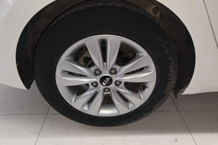 Used Kia K4 2014 1.8L Automatic GLS