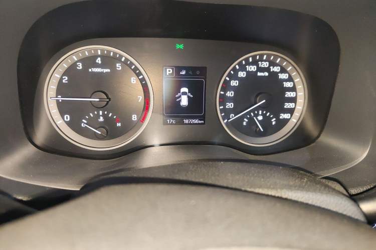 Used Hyundai Tucson 2015 1.6T Dual-Clutch Two-Wheel-Drive Smart Model