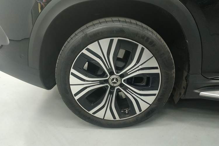 Used Mercedes-Benz EQE SUV 2024 500 4MATIC Luxury Edition Right Rear Wheel Hub