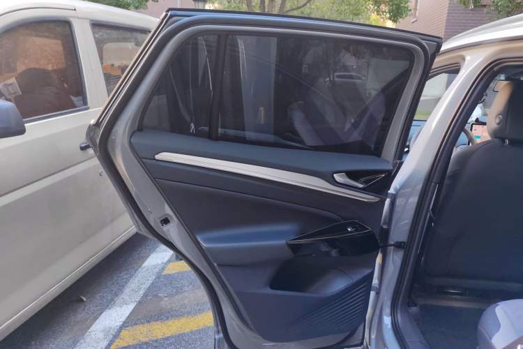 Used Volkswagen ID.4 CROZZ 2025 Pure Edition