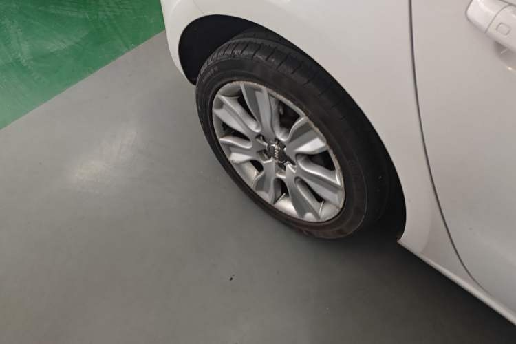 Used Audi A1 2014 30 TFSI Sportback Fashion Model Right Rear Wheel Hub