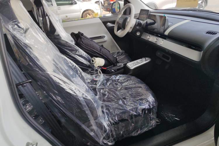 Used CHANGAN NEVO Lumin 2026 Model Treasure Edition 205km Passionate Beige Ningde Right Front Seat